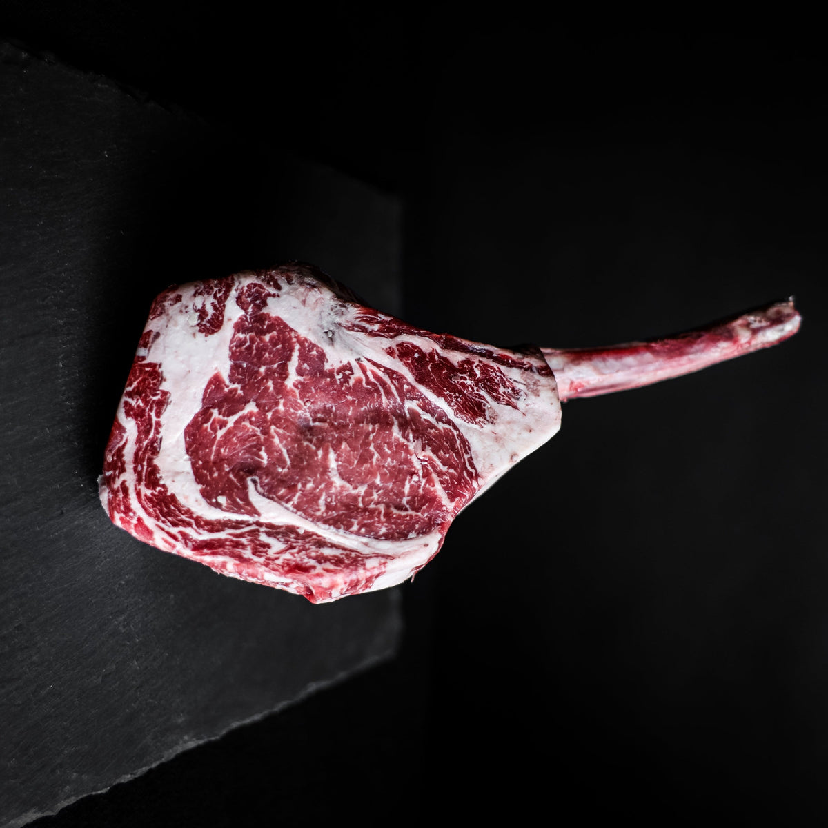 wagyu tomahawk steak